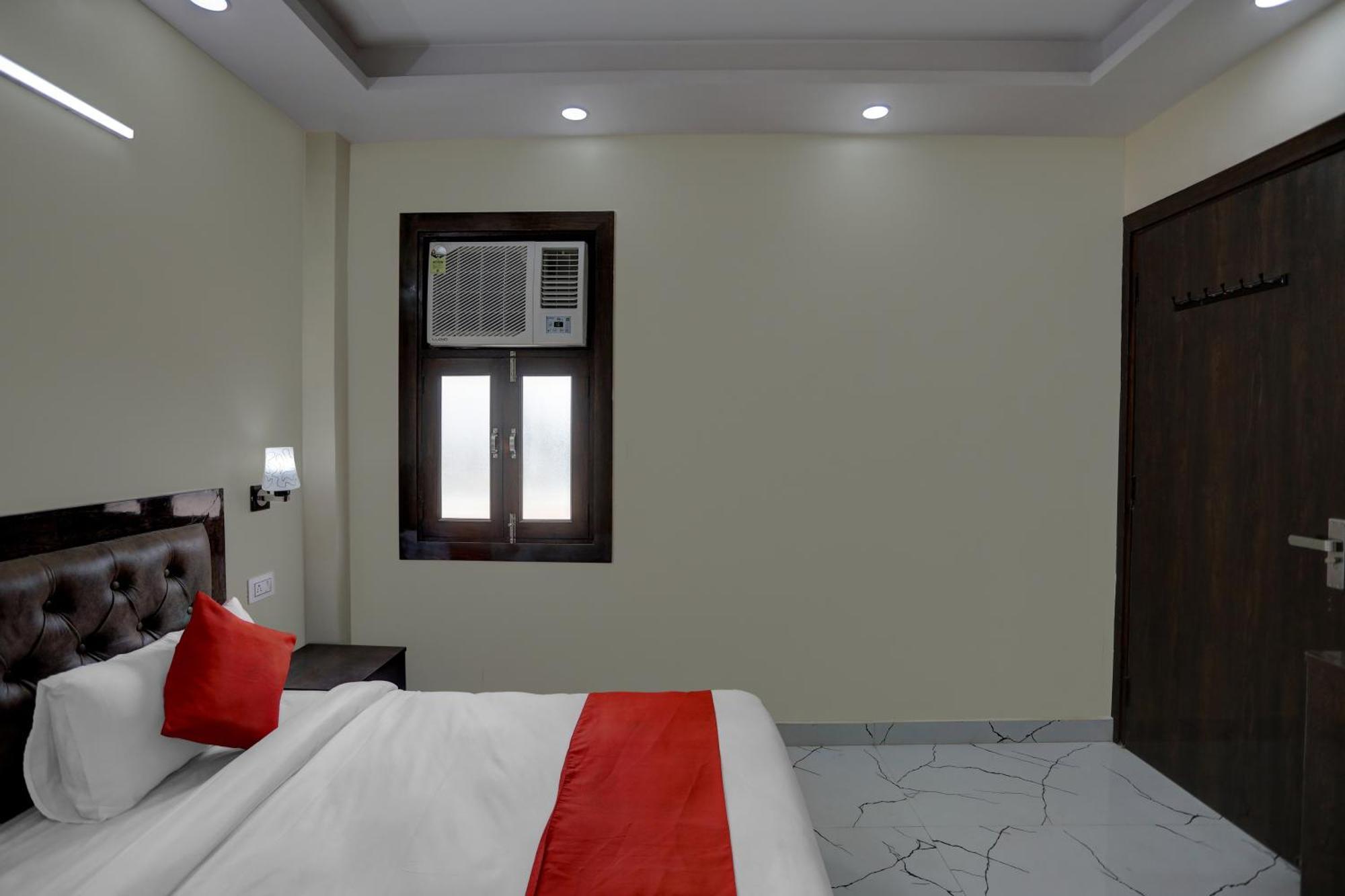 Hotel O Diamond Inn New Delhi Exterior foto